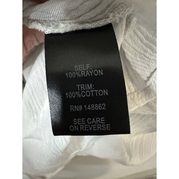 Torrid Cloud Wash Crinkle Gauze Crochet Neck Tank Blouse Shirt Size Large (0) - Picture 7 of 9